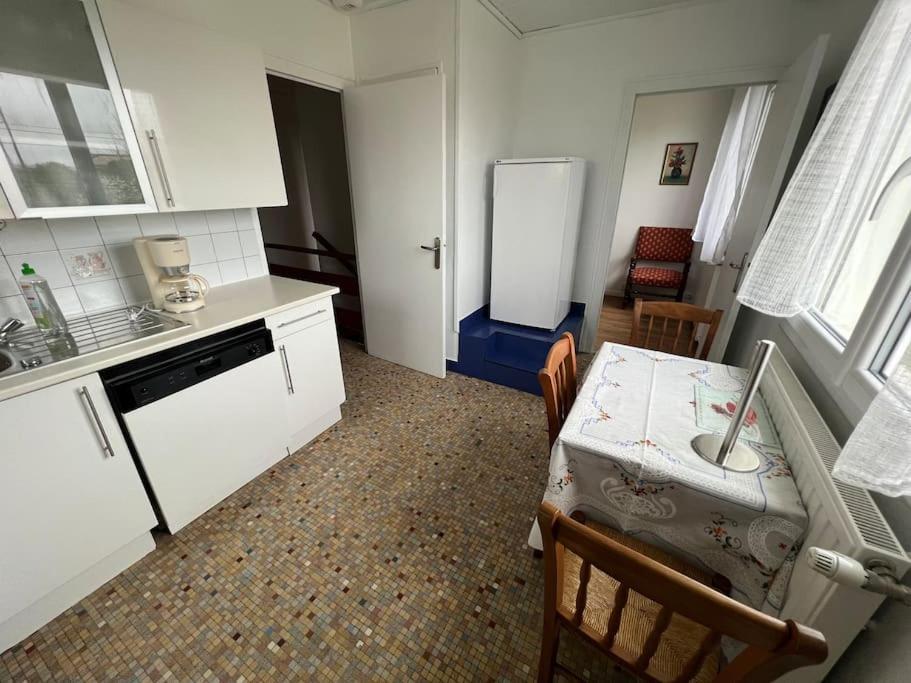 Holiday home Maison Independante Avec 6 Proche Du Tram A Lormont